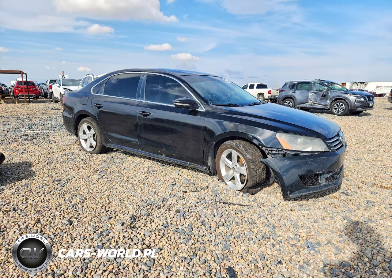 2012 Volkswagen Passat Se VIN:1VWBP7A31CC074078 - 4