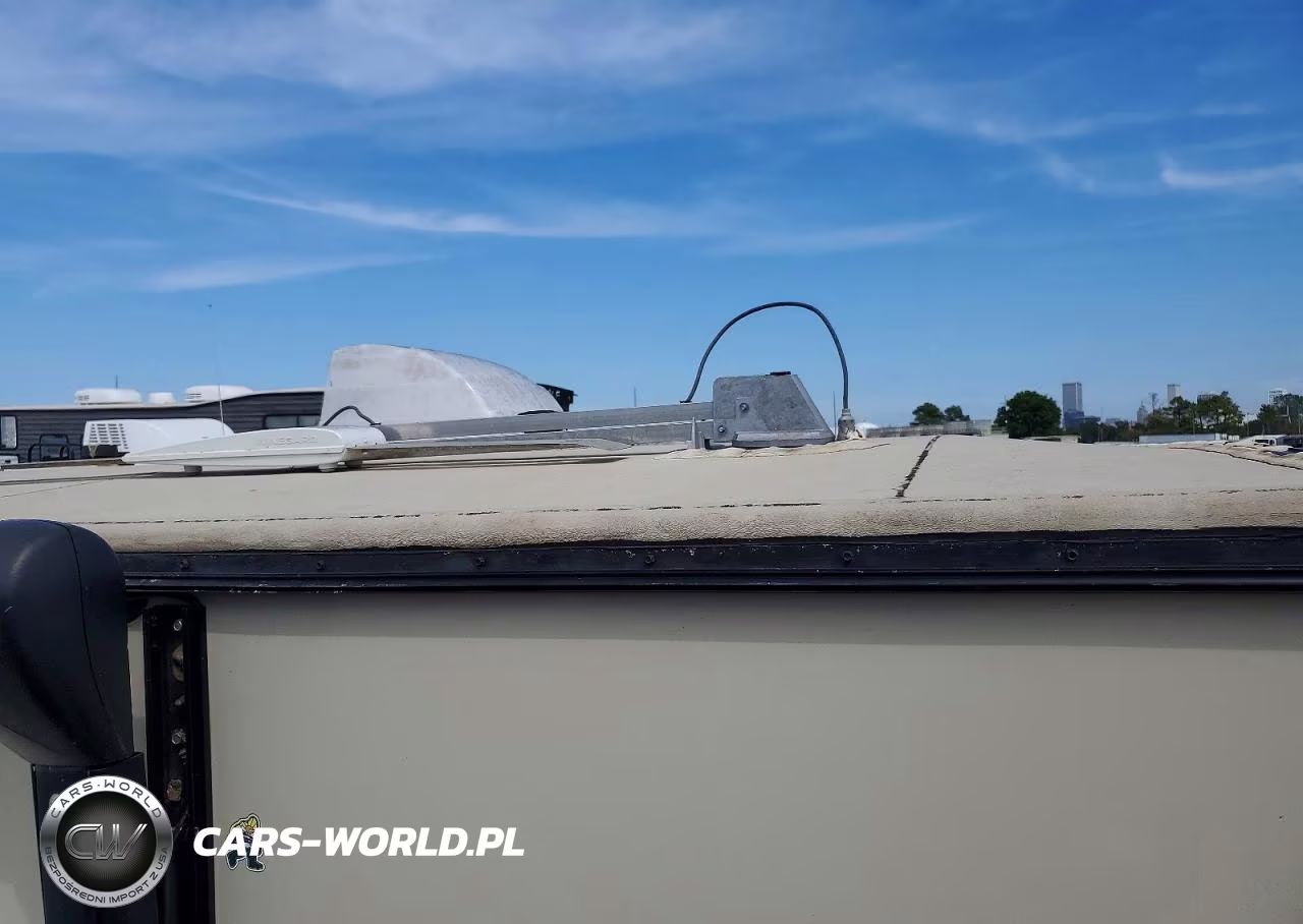 2015 Kz-Rv Connect Camper VIN:4EZTL3122F8129744 - 9
