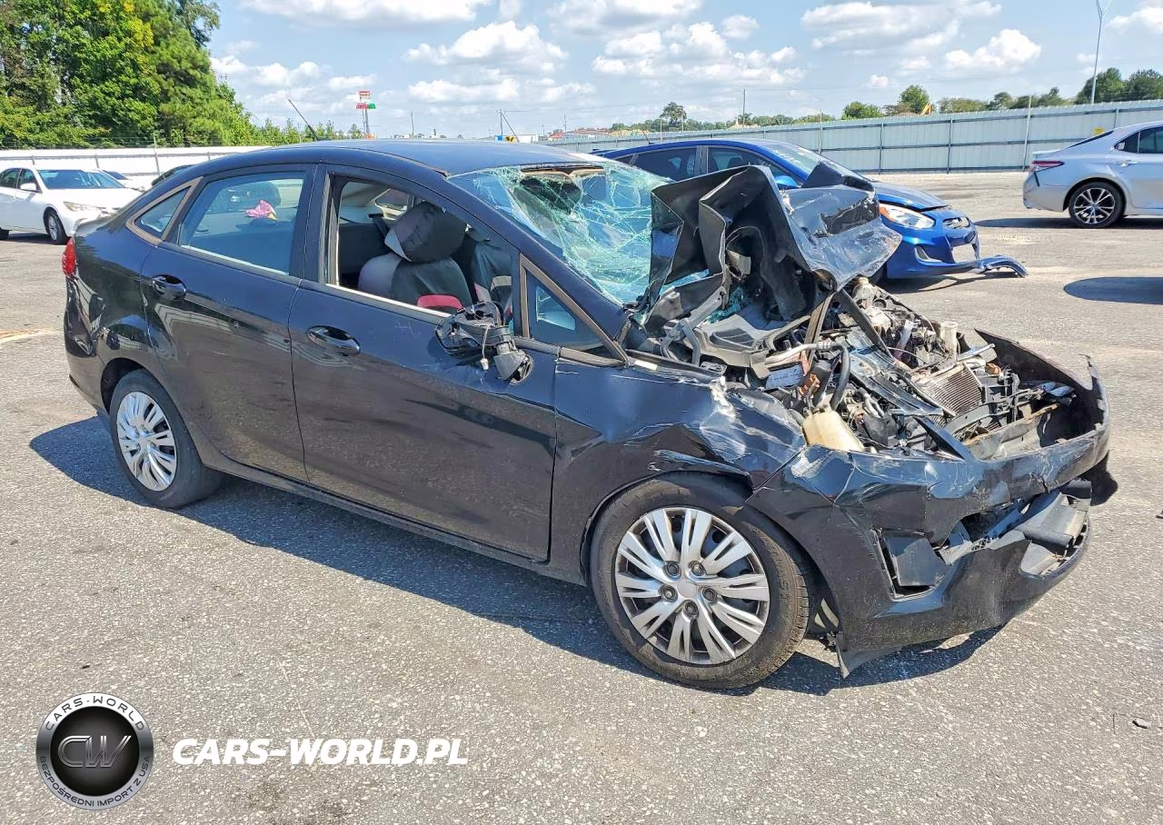 2013 Ford Fiesta Se VIN:3FADP4BJ3DM164927 - 4