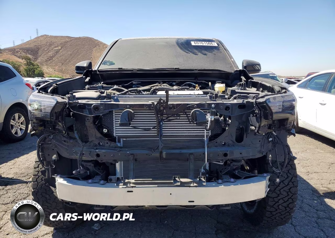 2026 Toyota Tacoma Trd Off-Road VIN:3TMLB5JN5TM258580 - 5