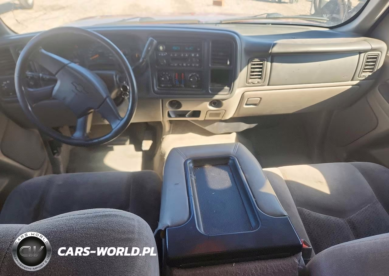 2004 Chevrolet Tahoe K1500 VIN:1GNEK13Z74J240573 - 8