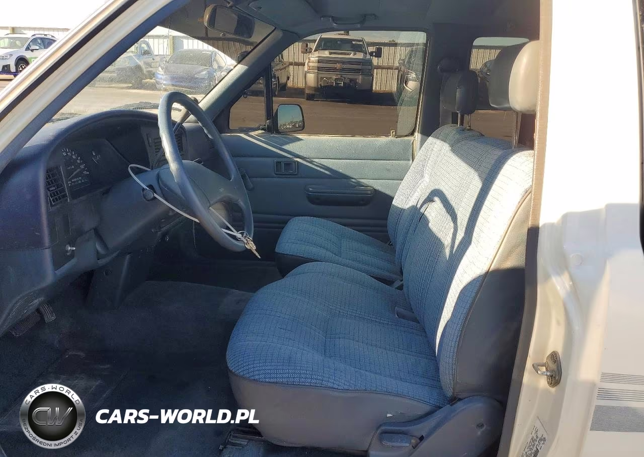 1990 Toyota Pickup Deluxe VIN:JT4RN93P8L5019361 - 7