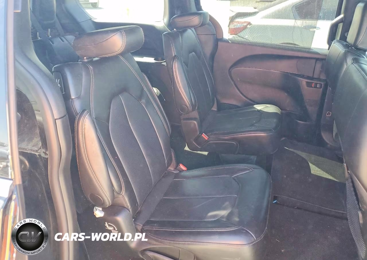 2025 Chrysler Pacifica Select VIN:2C4RC1BG4SR545027 - 11