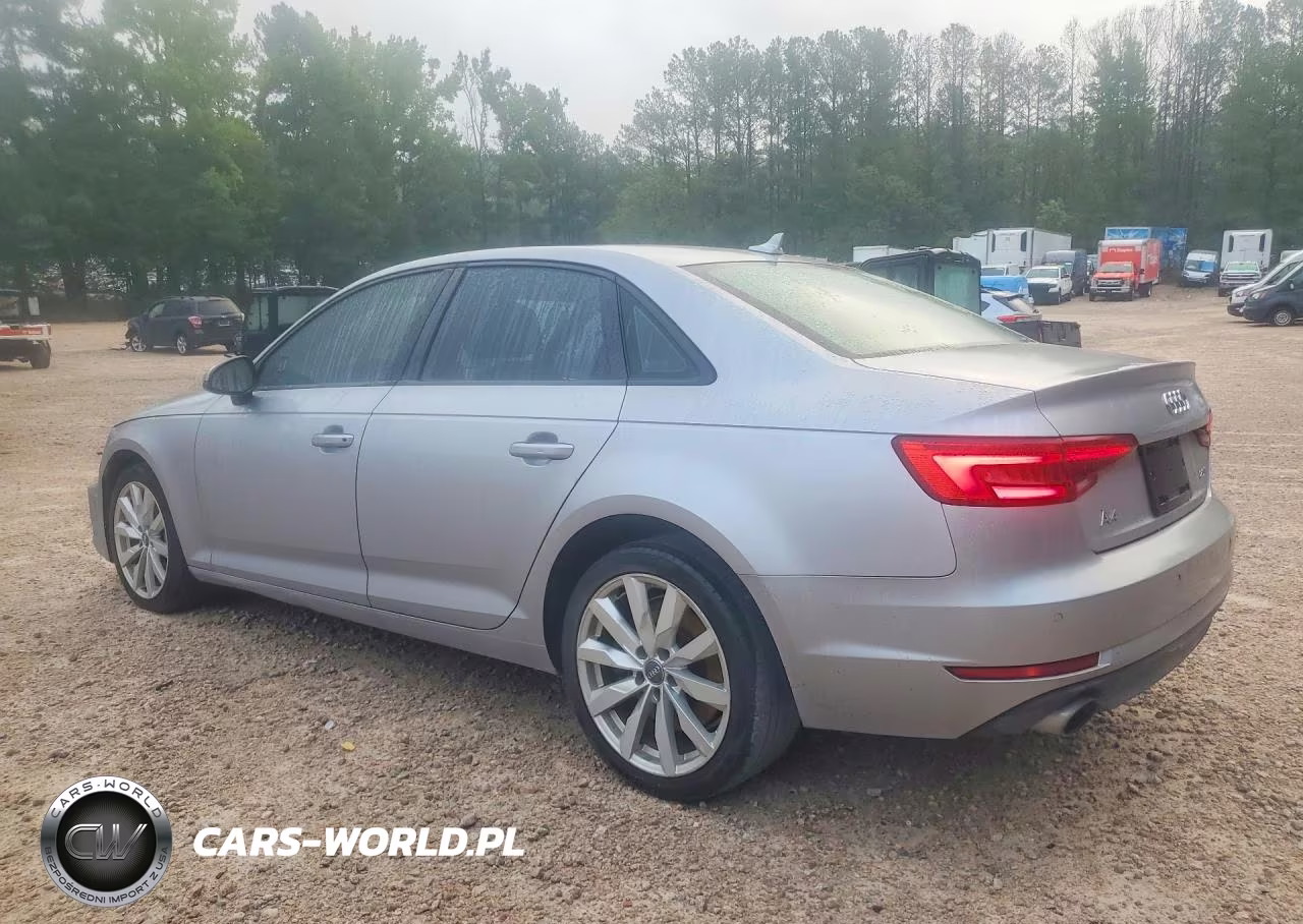 2017 Audi A4 Premium VIN:WAUANAF40HN003580 - 2