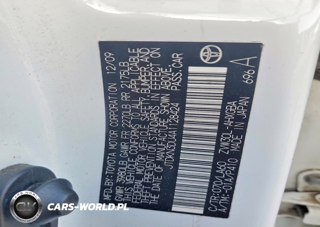 2010 Toyota Prius 4D Hatchback VIN:JTDKN3DU4A1128424 - 12