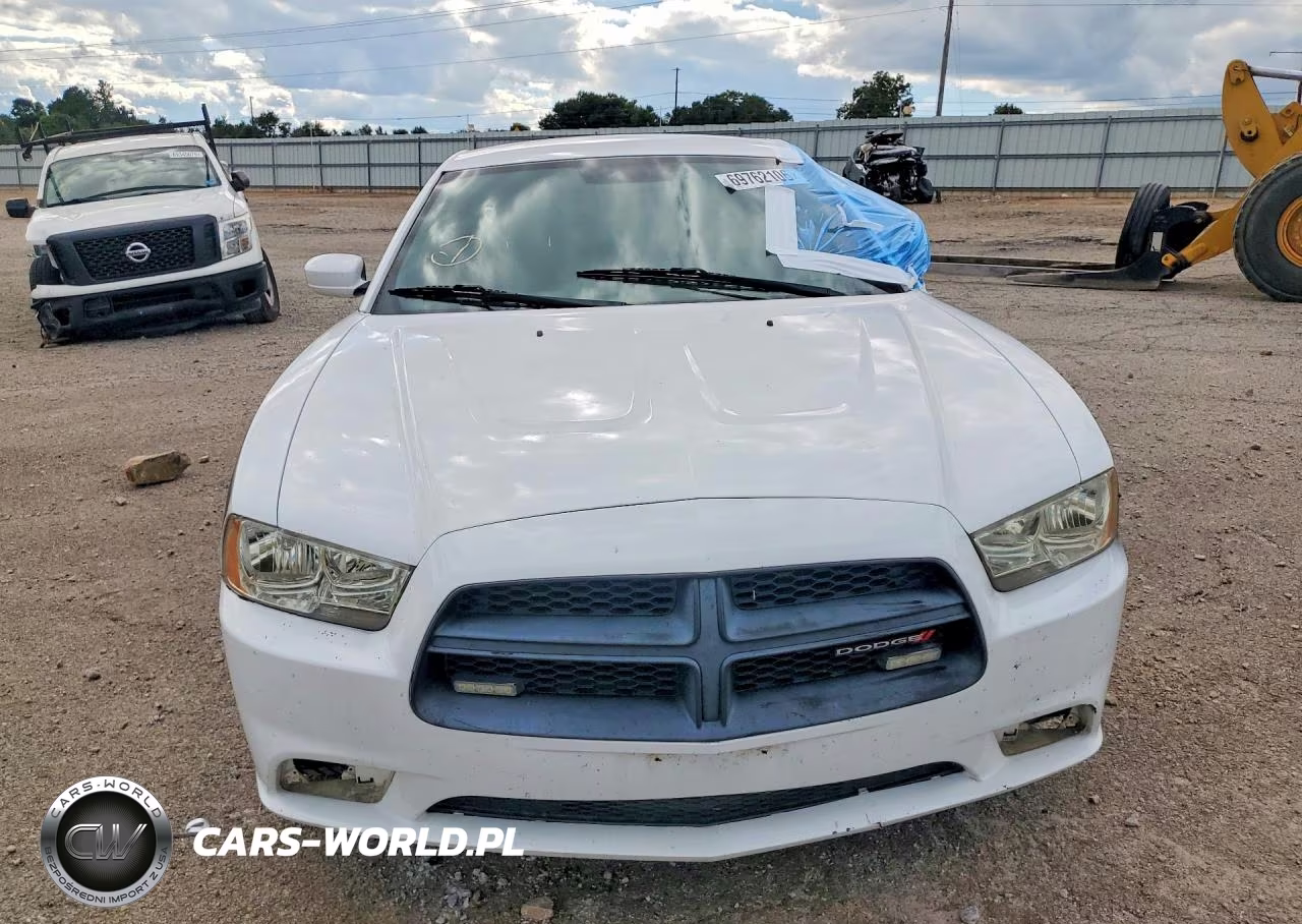 2012 Dodge Charger VIN:2C3CDXAT2CH287784 - 5