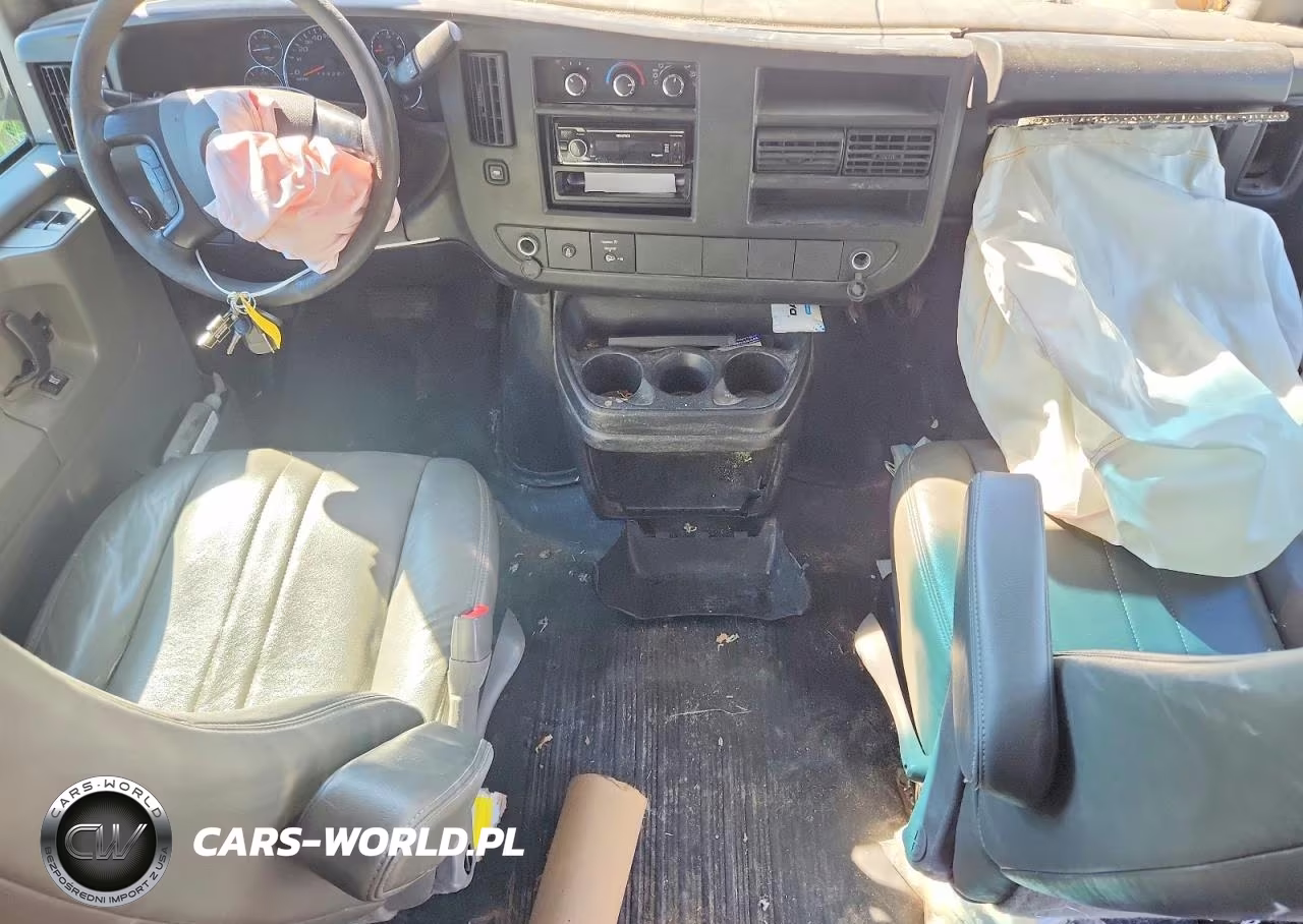 2014 Chevrolet Express Delivery Van VIN:1GBWGJCA4E1135956 - 8