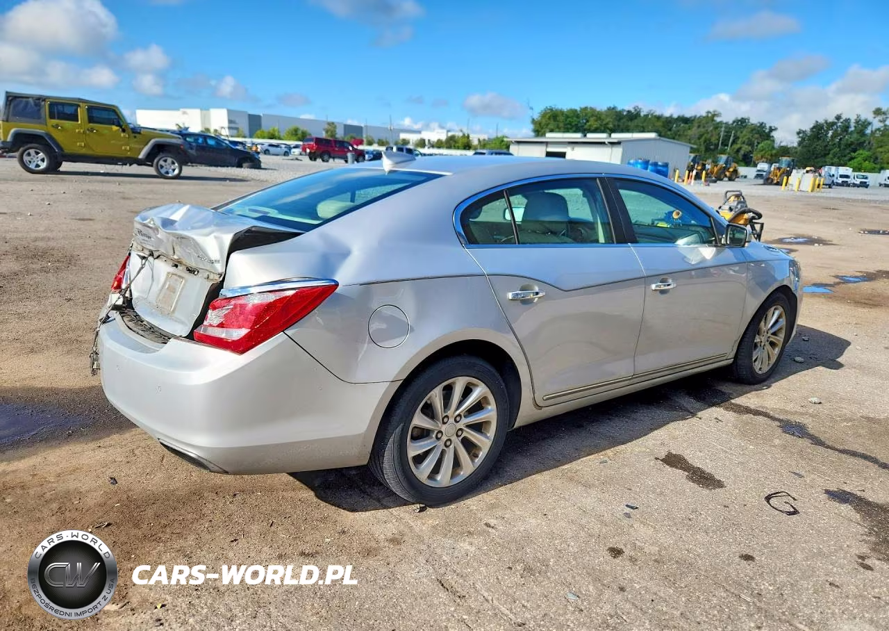 2015 Buick Lacrosse VIN:1G4GB5G30FF197758 - 3
