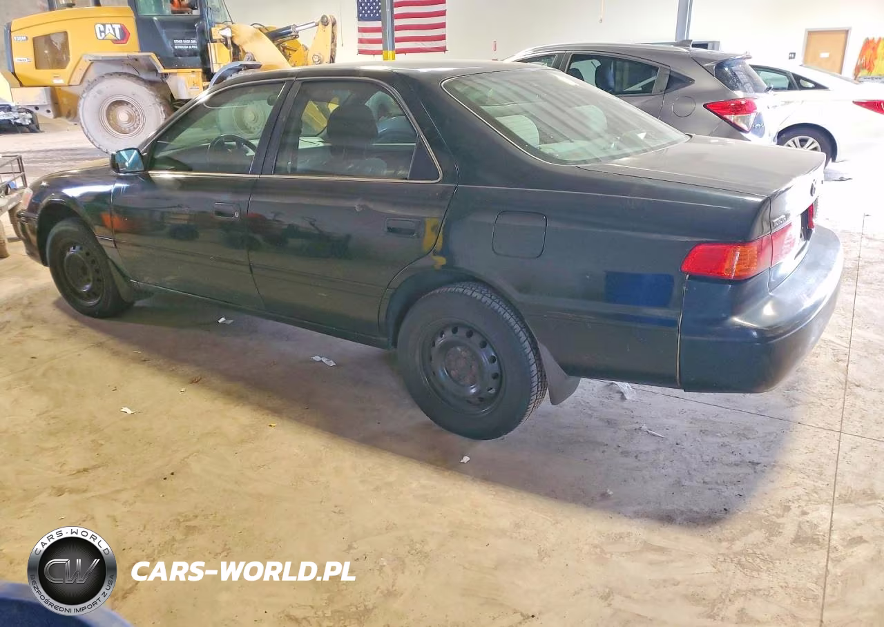 2000 Toyota Camry Le VIN:4T1BG22K8YU730303 - 2