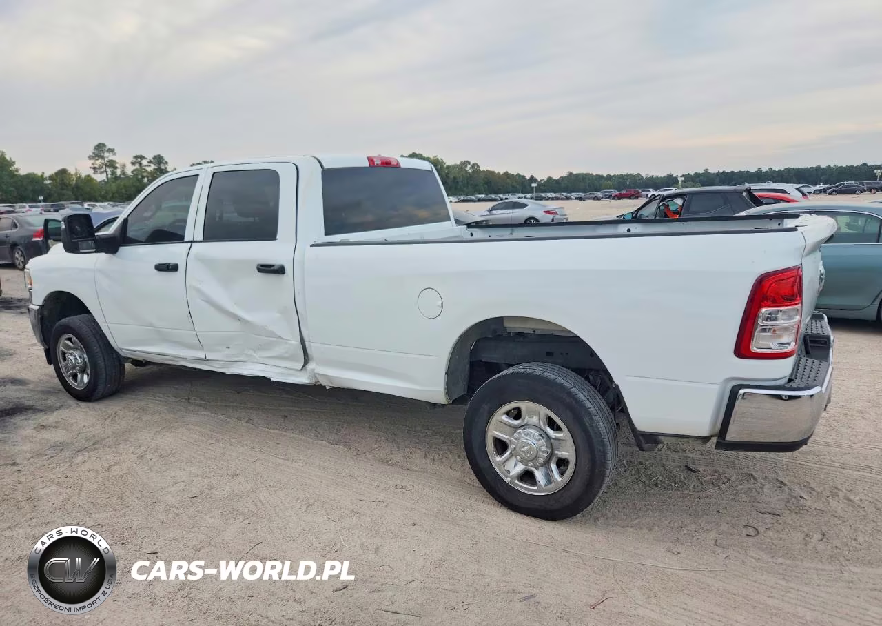 2023 Ram 2500 Tradesman VIN:3C6UR5HJ4PG611826 - 2