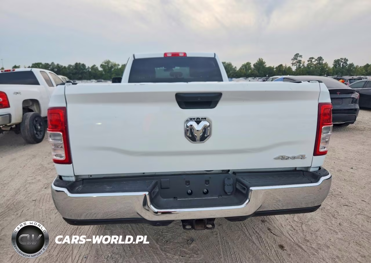 2023 Ram 2500 Tradesman VIN:3C6UR5HJ4PG611826 - 6