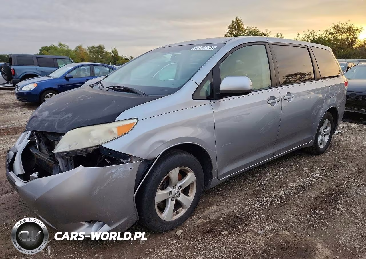 2012 Toyota Sienna Le 8-Passenger VIN:5TDKA3DC6CS015745 - 1