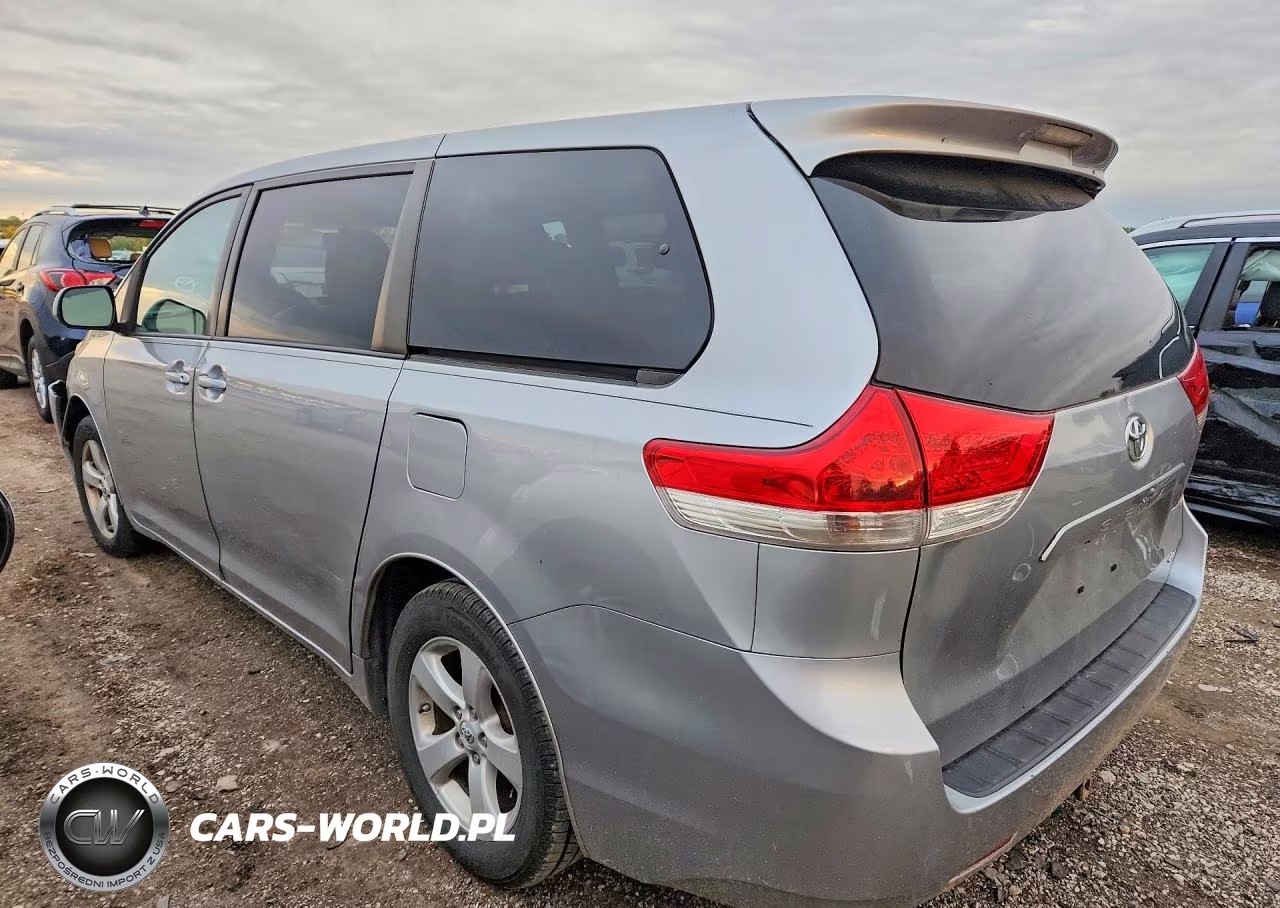 2012 Toyota Sienna Le 8-Passenger VIN:5TDKA3DC6CS015745 - 2