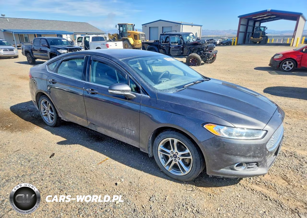 2015 Ford Fusion Se Hybrid VIN:3FA6P0LU7FR310746 - 4