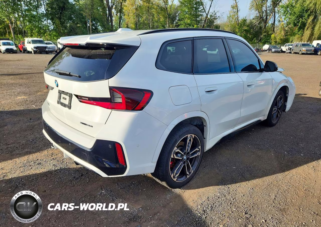 2024 BMW X1 xDrive28I VIN:WBX73EF02R5Y37779 - 3