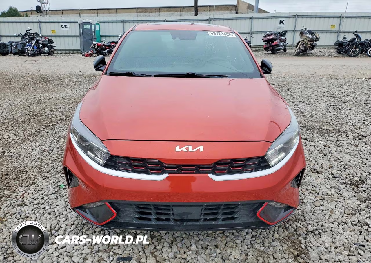 2022 Kia Forte Gt Line VIN:3KPF54AD8NE476869 - 5