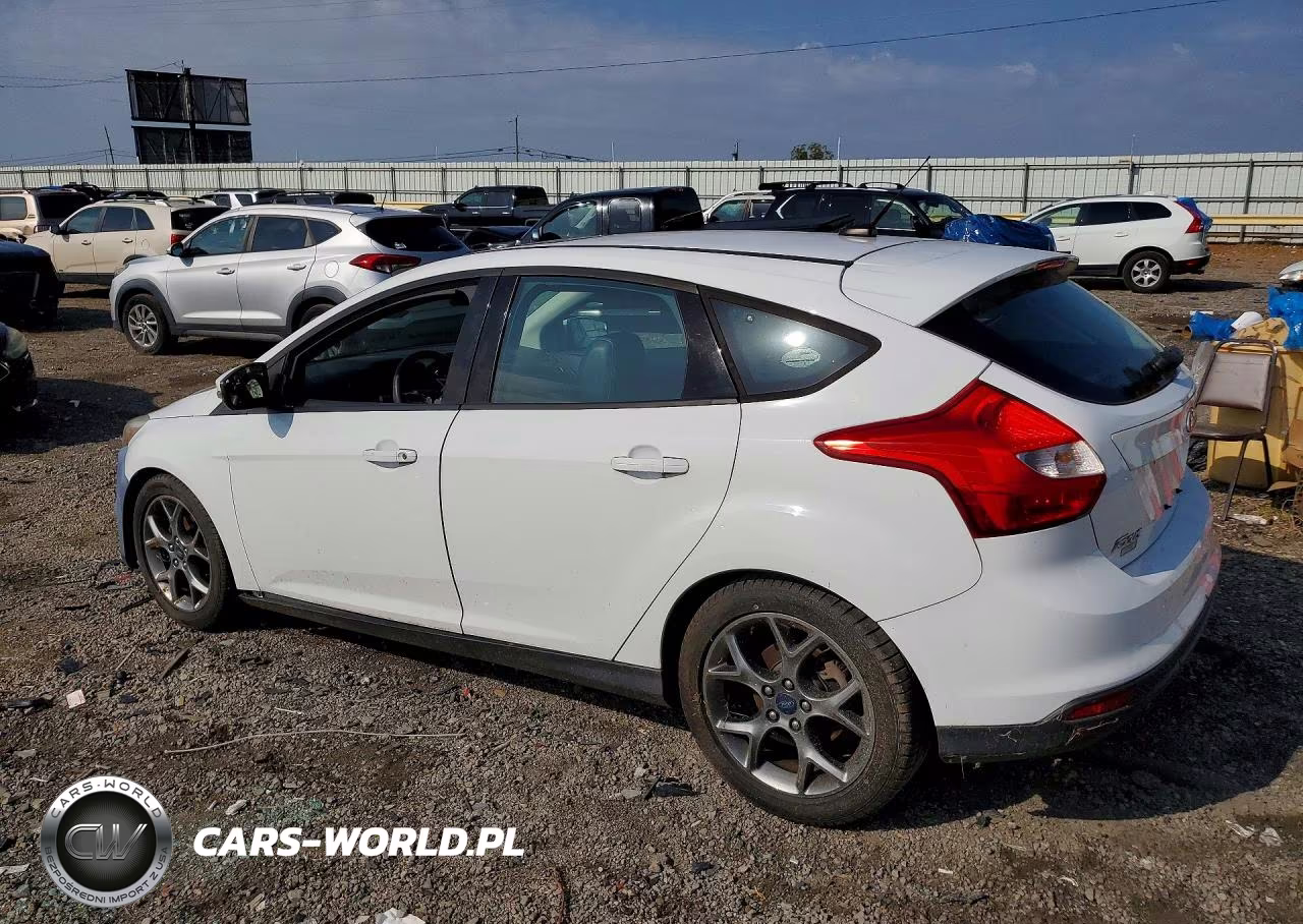 2014 Ford Focus Se VIN:1FADP3K27EL204593 - 2