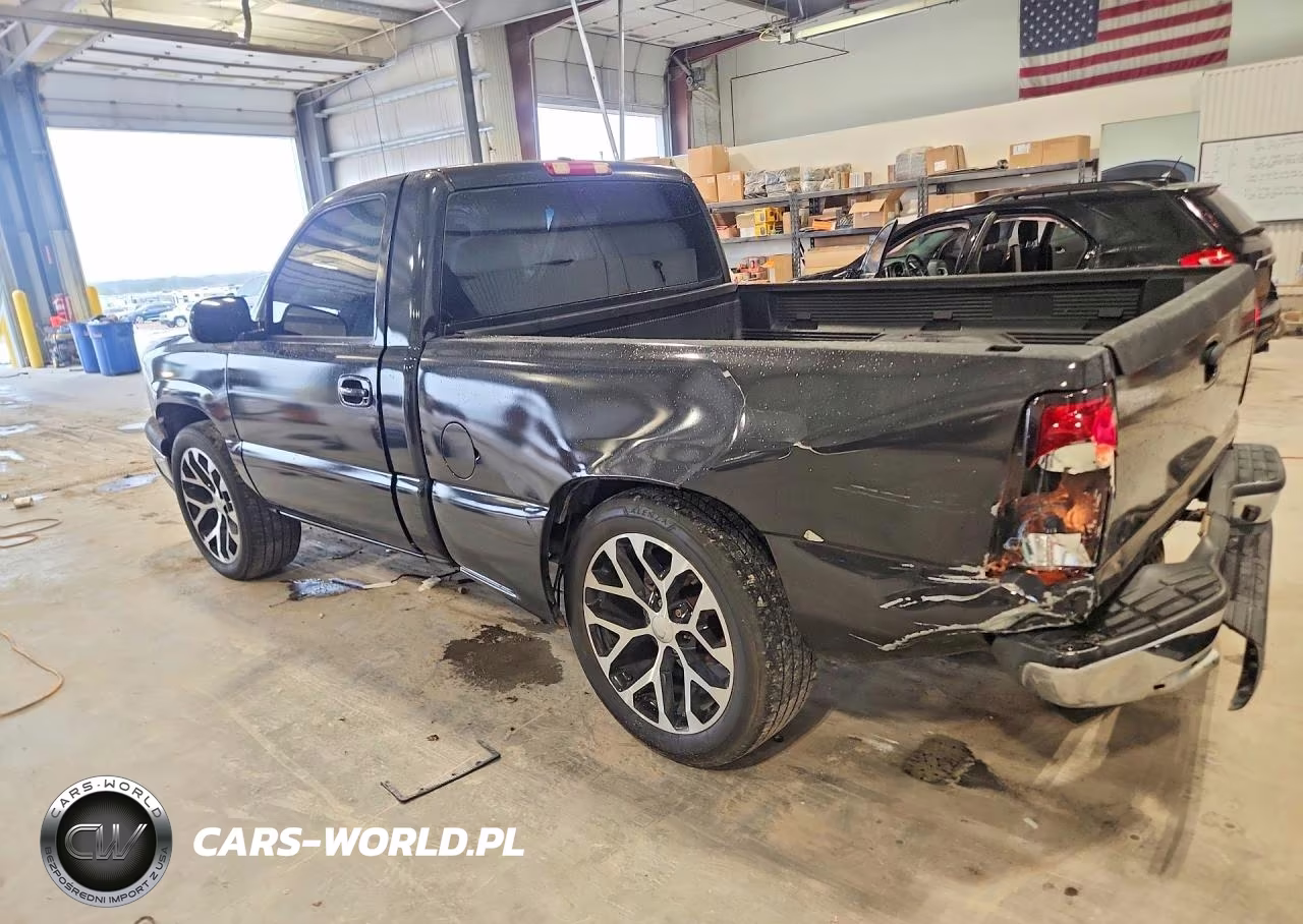 2003 Chevrolet Silverado C1500 VIN:1GCEC14XX3Z358507 - 2