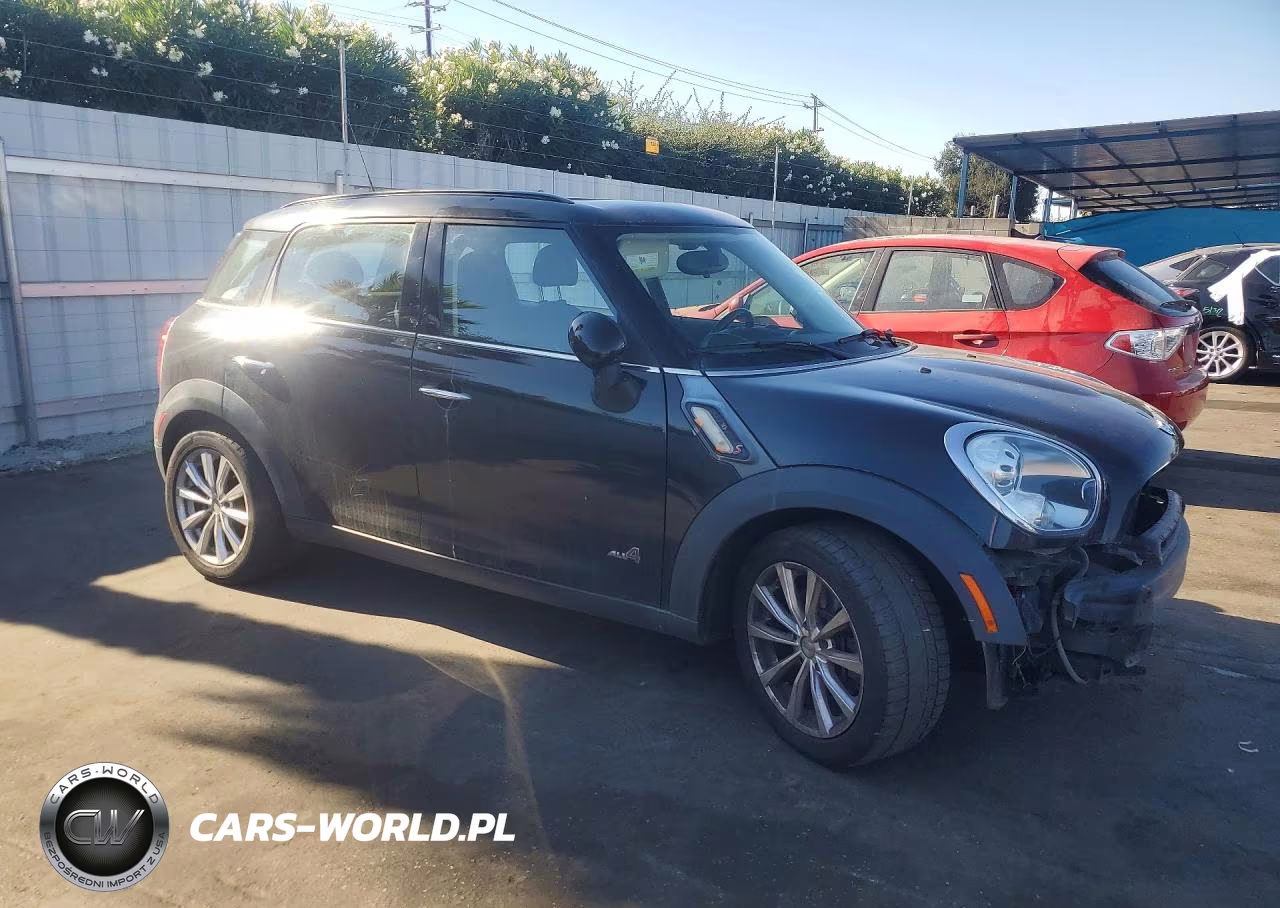 2011 Mini Cooper S Countryman VIN:WMWZC5C58BWL53697 - 4