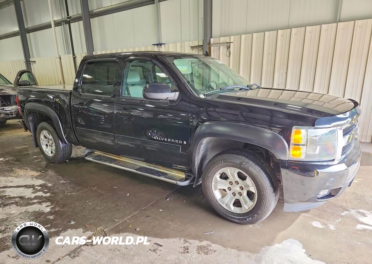 2007 Chevrolet Silverado C1500 Crew Cab VIN:3GCEC13017G553079 - 4