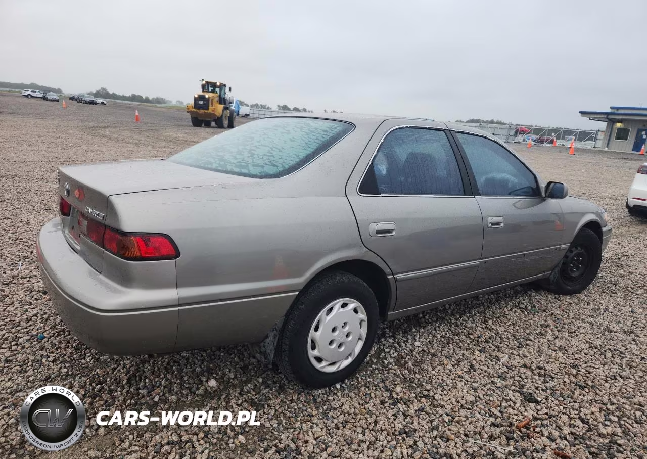 1998 Toyota Camry Le VIN:4T1BG22K4WU273115 - 3