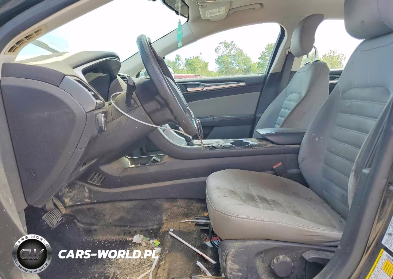 2015 Ford Fusion S VIN:1FA6P0G76F5110299 - 7