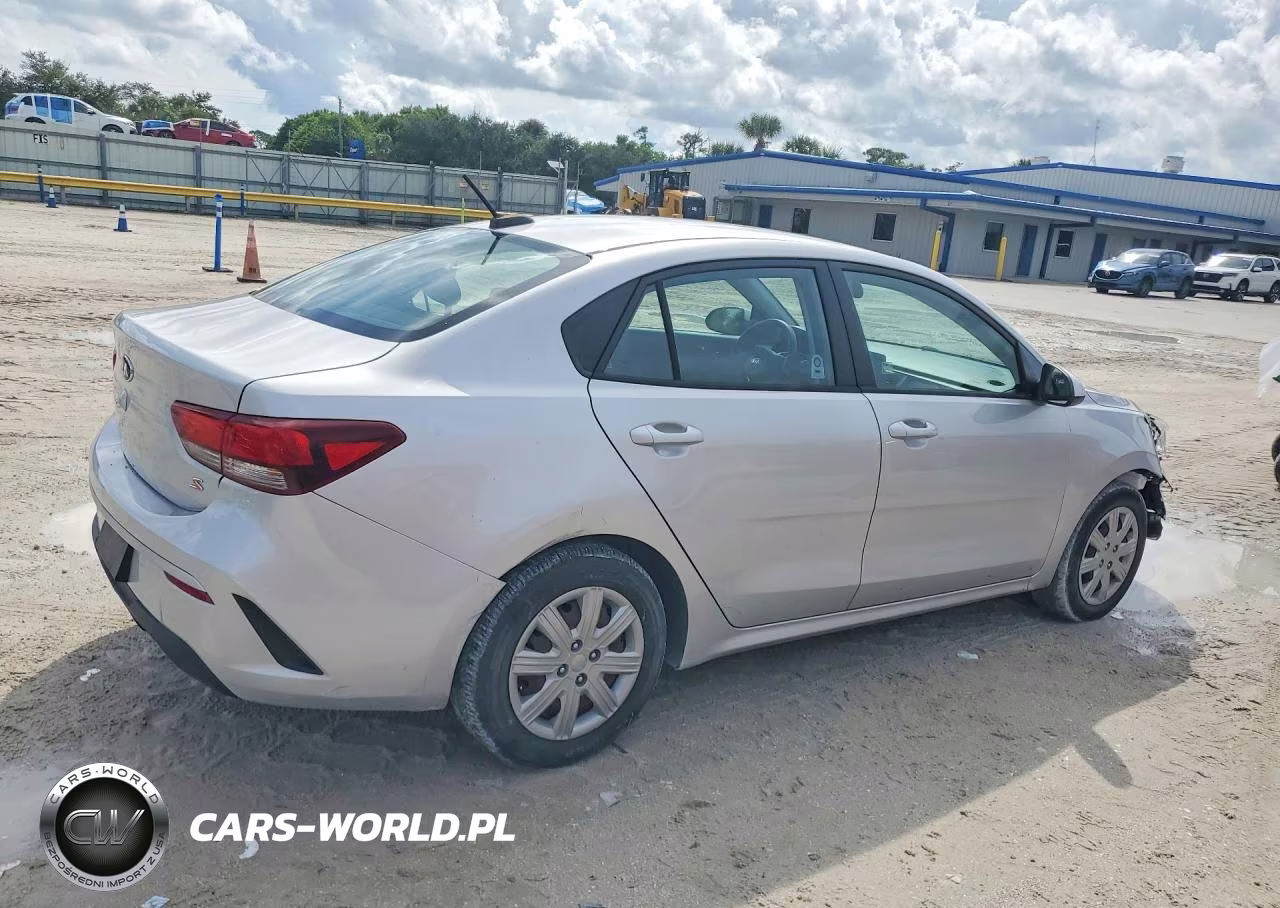 2021 Kia Rio S VIN:3KPA24AD7ME386615 - 3
