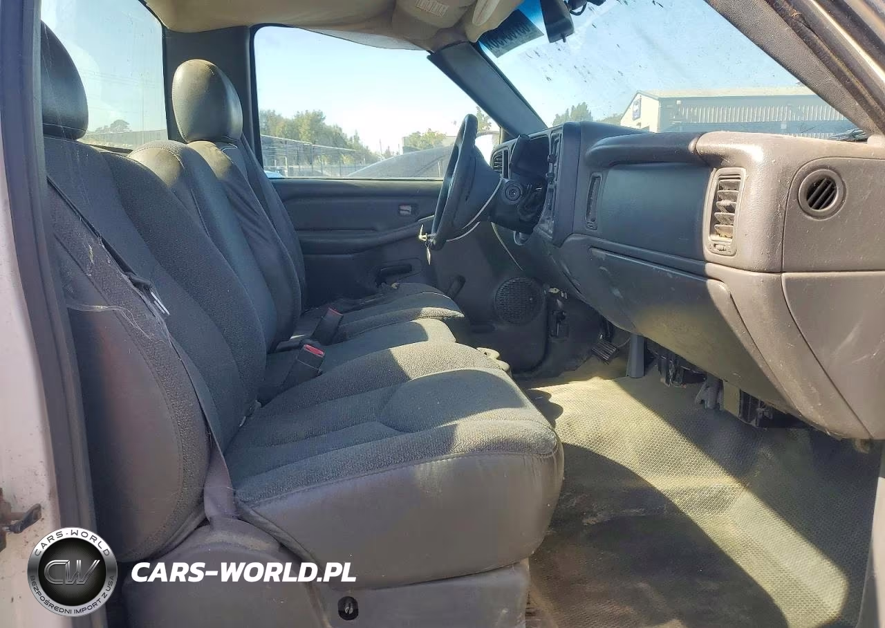 2004 Chevrolet Silverado C1500 VIN:1GCEC14V94E112233 - 10