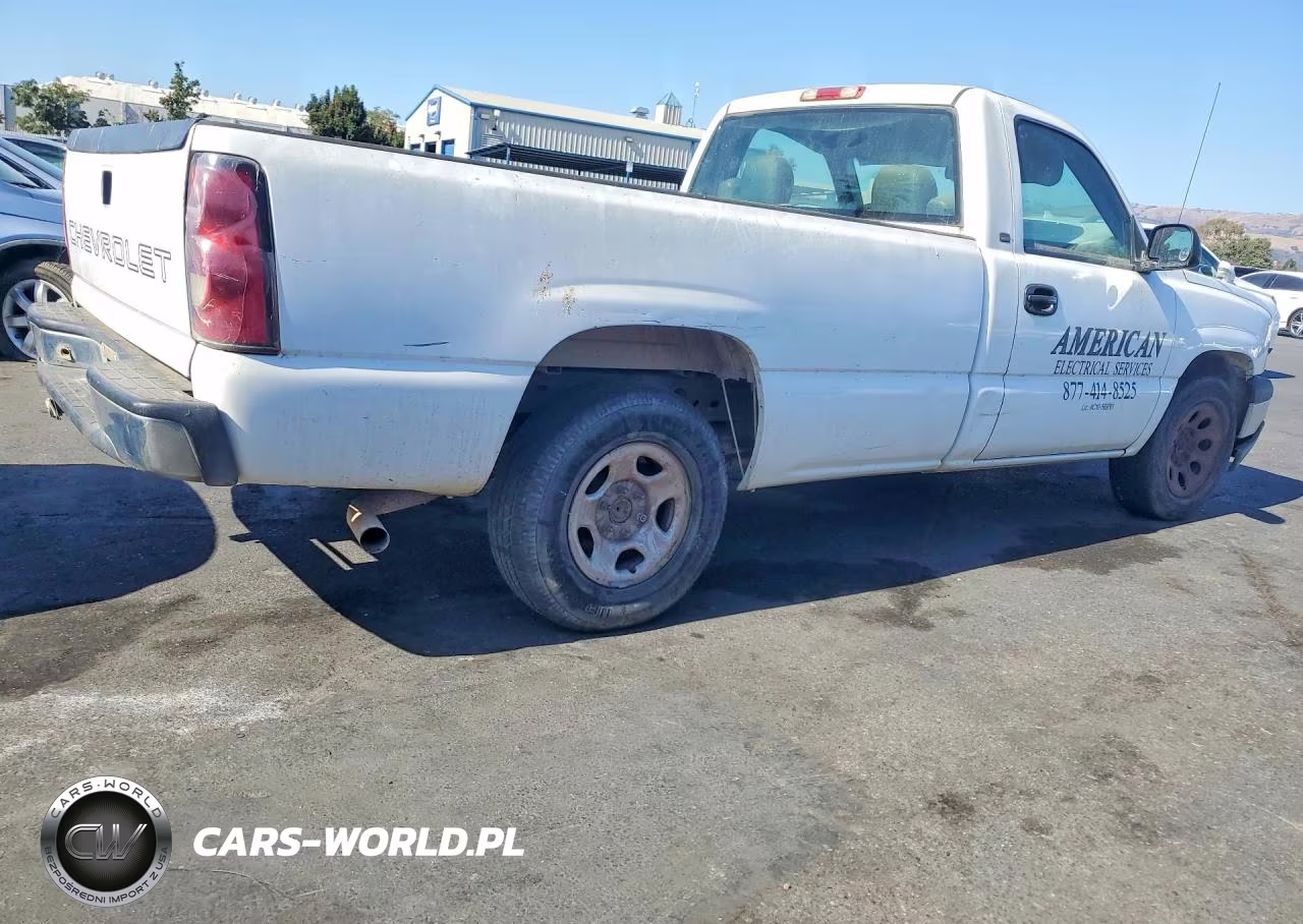 2004 Chevrolet Silverado C1500 VIN:1GCEC14V94E112233 - 3