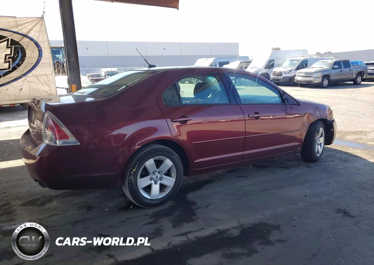 2007 Ford Fusion Se VIN:3FAHP07137R131999 - 3