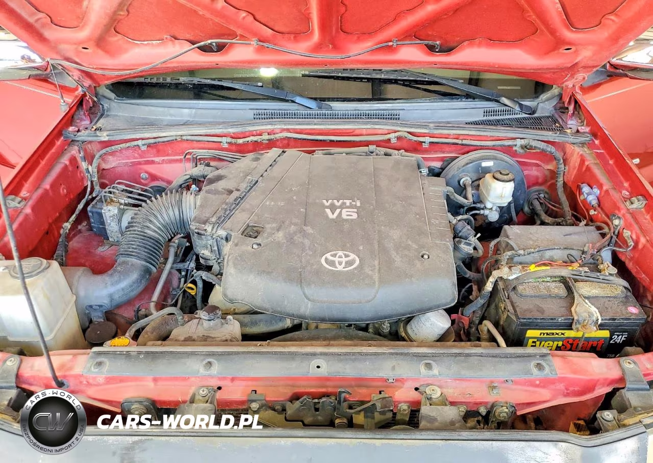 2010 Toyota Tacoma Prerunner V6 VIN:5TETU4GN3AZ745529 - 11