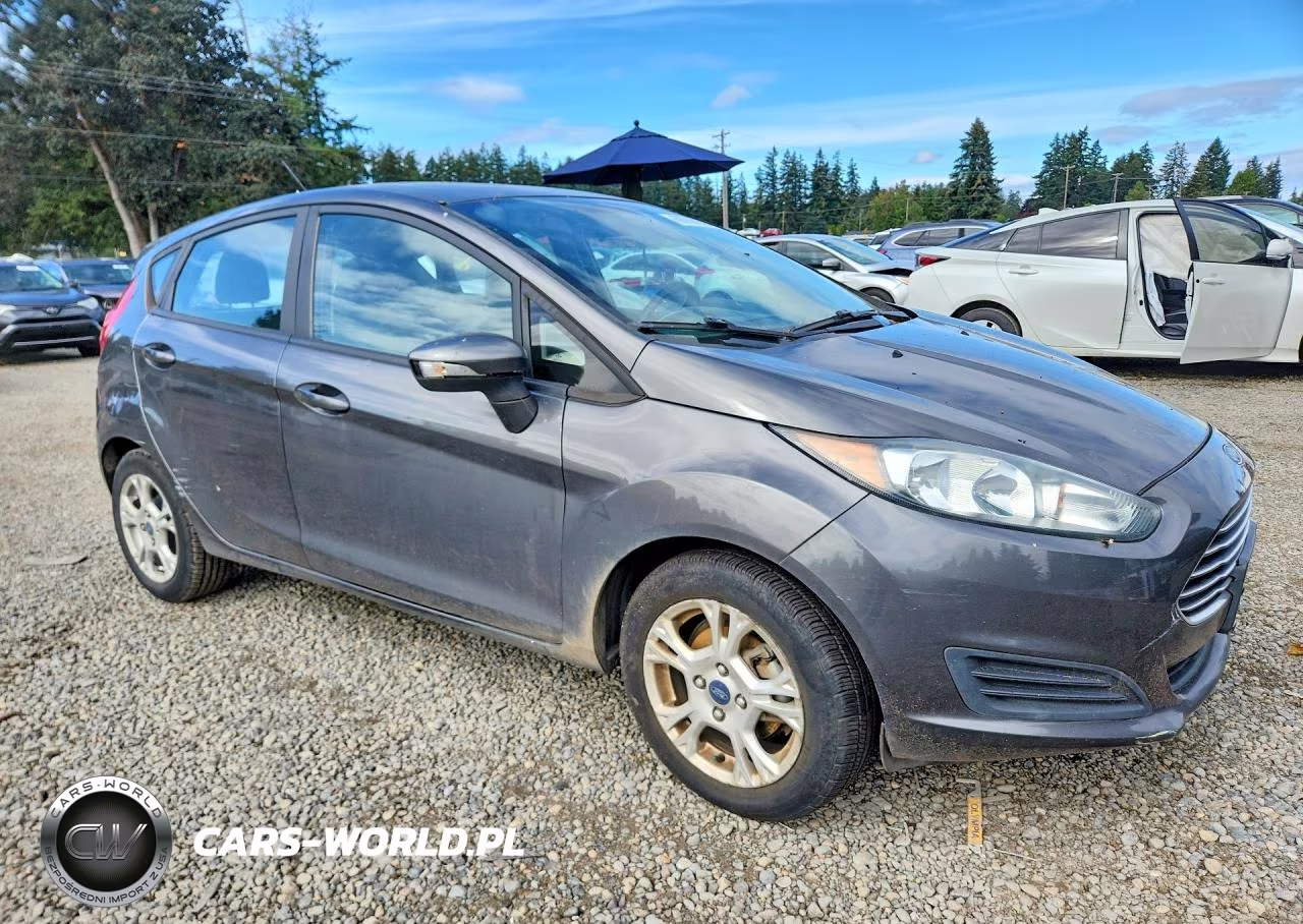 2015 Ford Fiesta Se VIN:3FADP4EJ3FM204664 - 4
