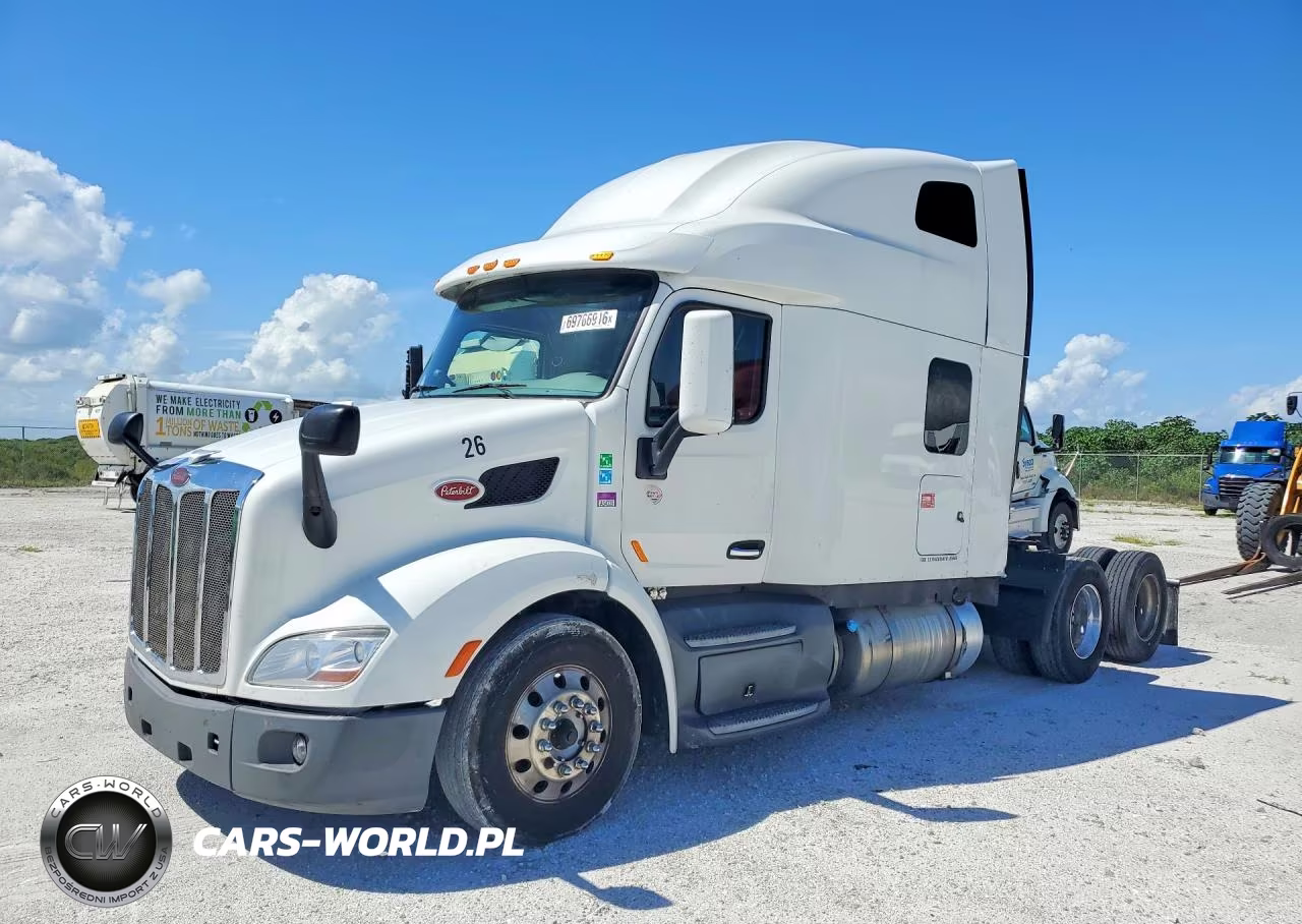 2022 Peterbilt 579 Semi Truck VIN:1XPBDP9X8ND789910 - 1