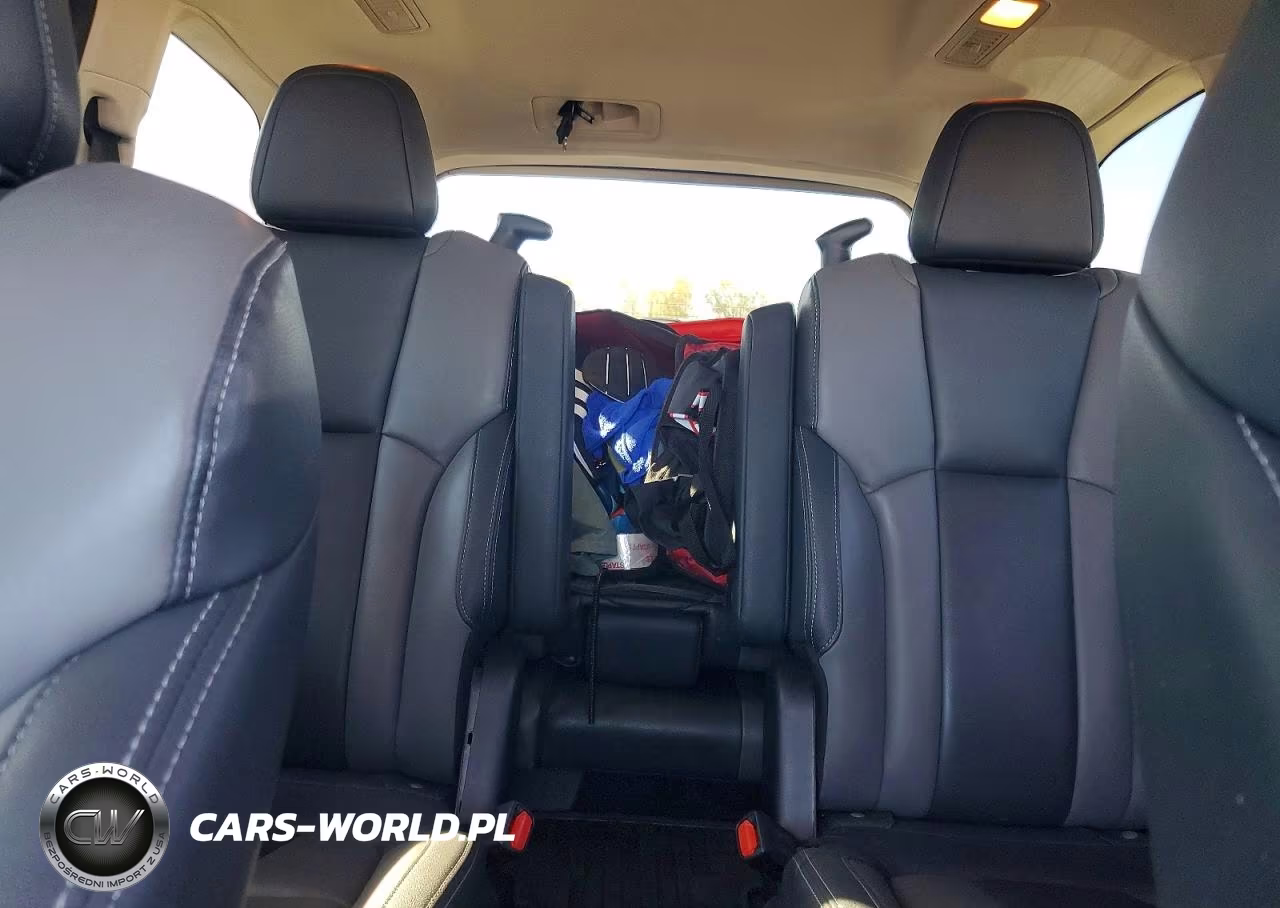 2022 Subaru Ascent Onyx Edition VIN:4S4WMAGD3N3438073 - 10