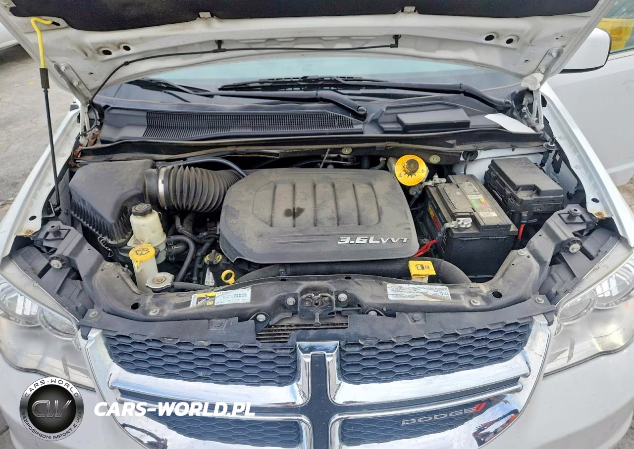 2018 Dodge Grand Caravan Sxt VIN:2C4RDGCG0JR325171 - 12