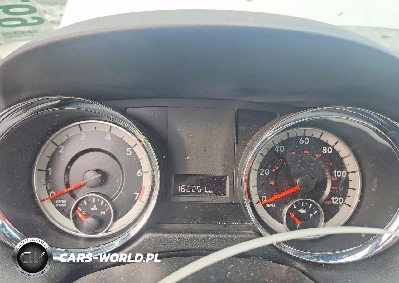 2018 Dodge Grand Caravan Sxt VIN:2C4RDGCG0JR325171 - 9