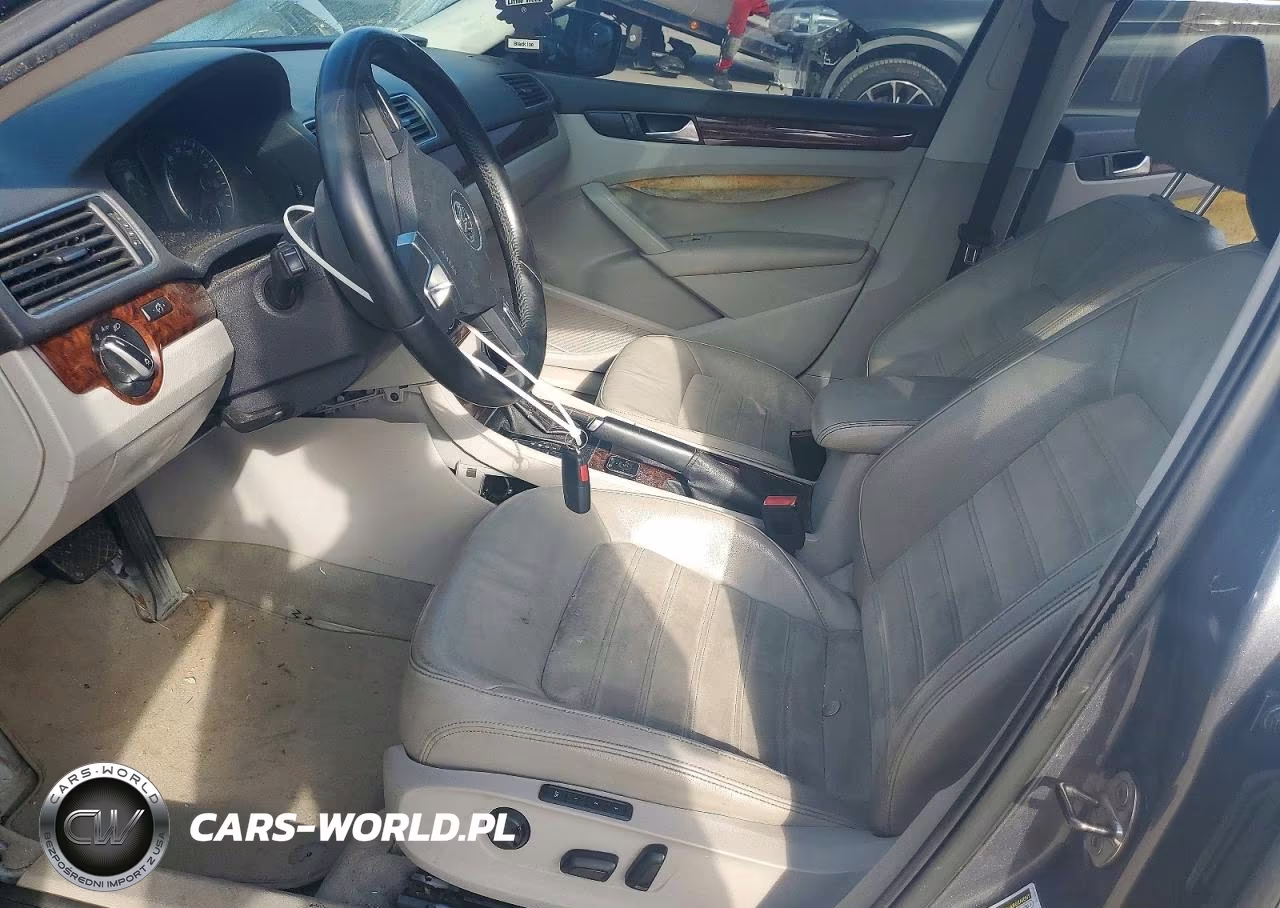 2012 Volkswagen Passat Sel VIN:1VWCH7A32CC110202 - 7