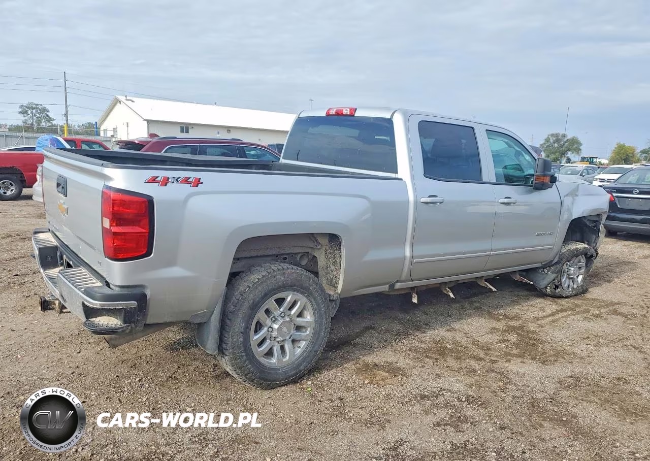 2018 Chevrolet Silverado K2500 Heavy Duty Lt VIN:1GC1KVEG5JF206303 - 3