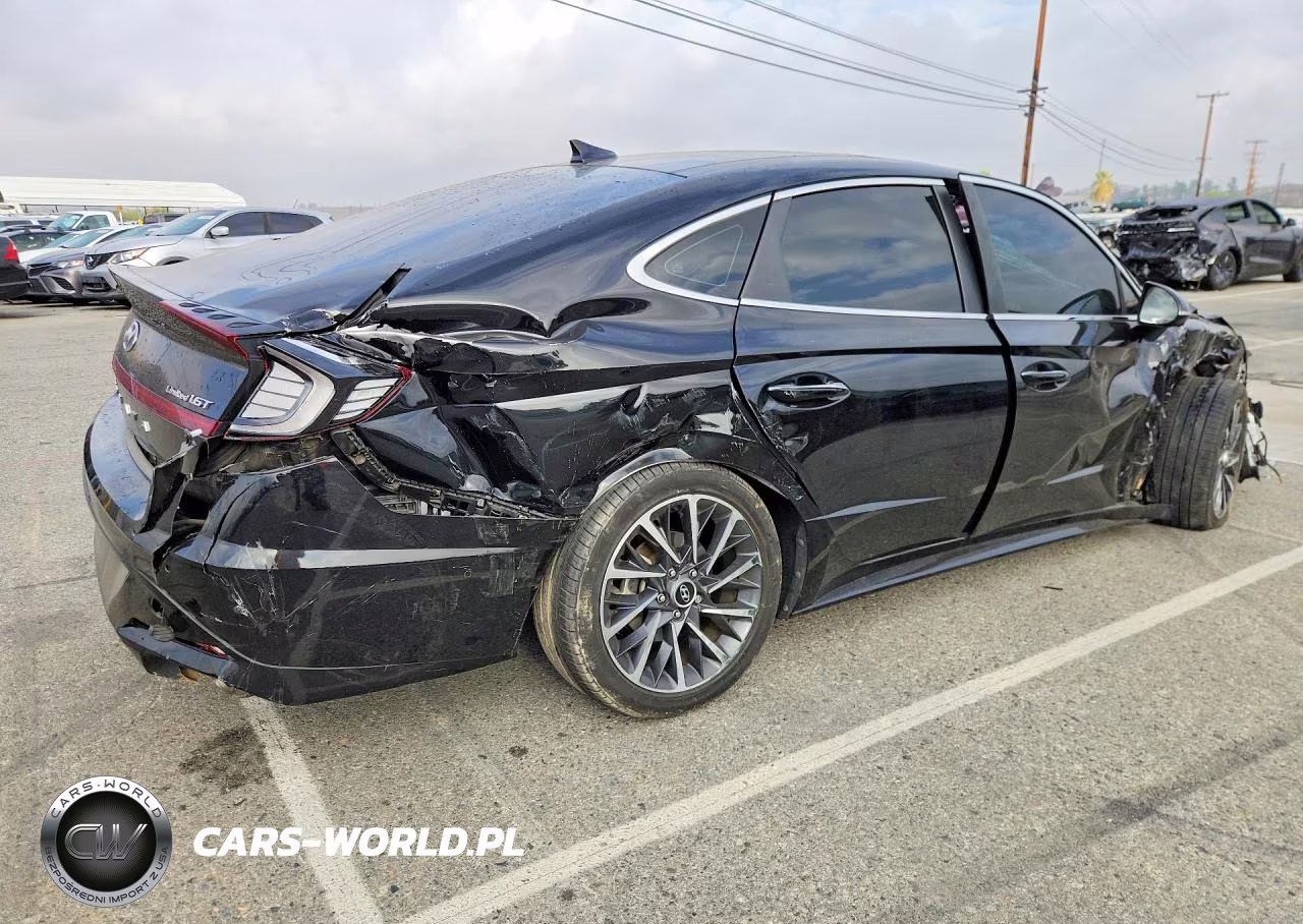2022 Hyundai Sonata Limited VIN:KMHL34J23NA173682 - 3