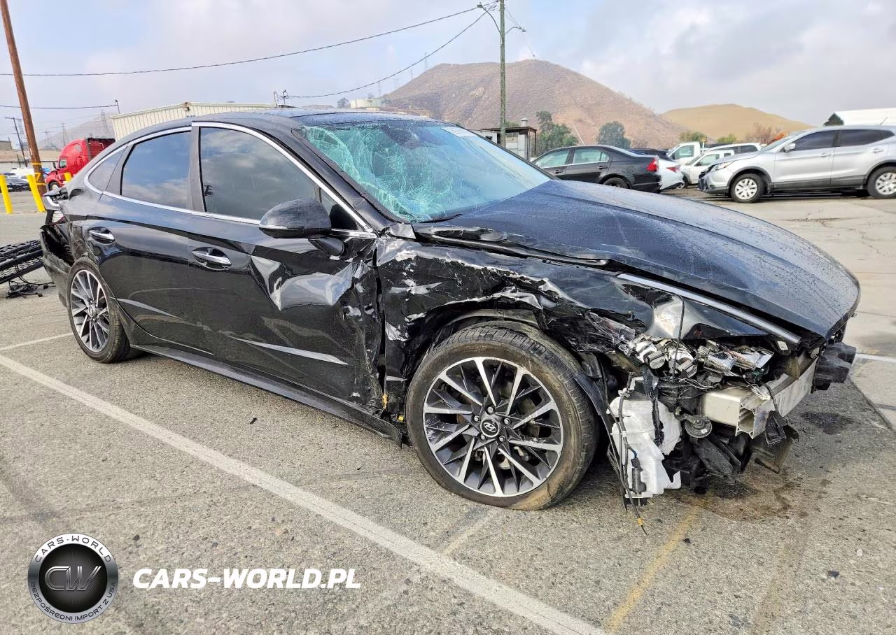 2022 Hyundai Sonata Limited VIN:KMHL34J23NA173682 - 4
