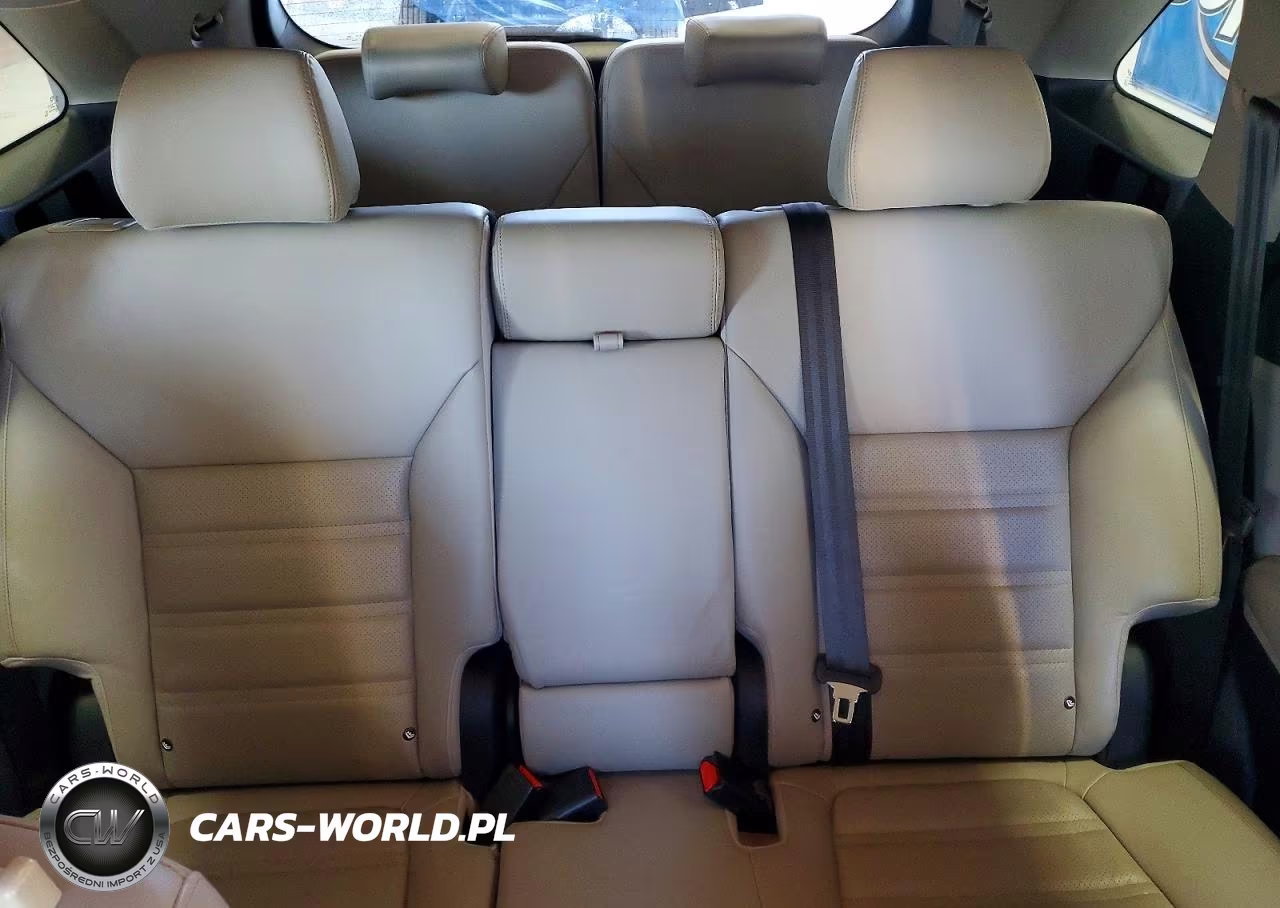 2019 Kia Sorento Ex V6 VIN:5XYPHDA57KG531332 - 10