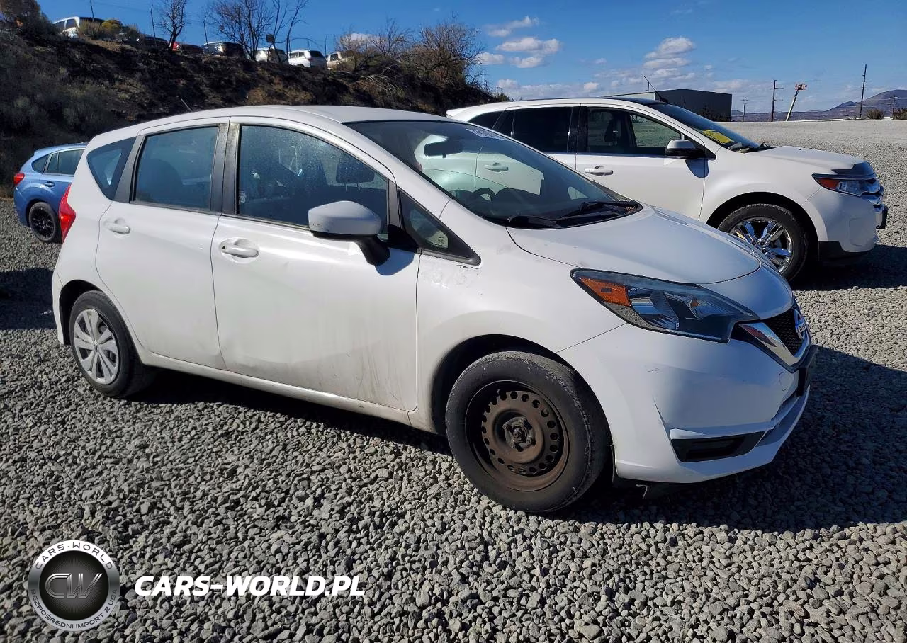 2017 Nissan Versa Note S Plus VIN:3N1CE2CP9HL356127 - 4
