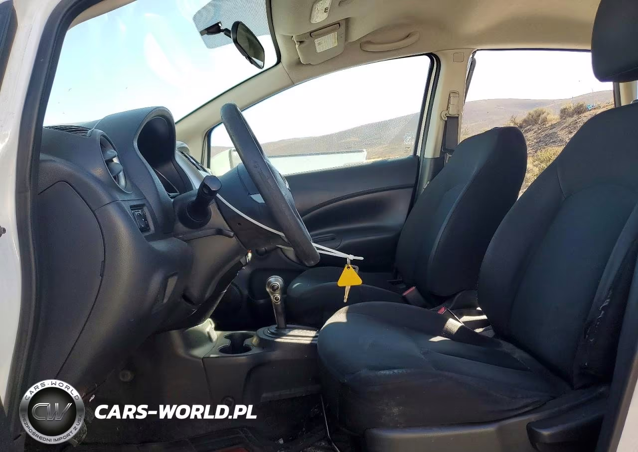 2017 Nissan Versa Note S Plus VIN:3N1CE2CP9HL356127 - 7