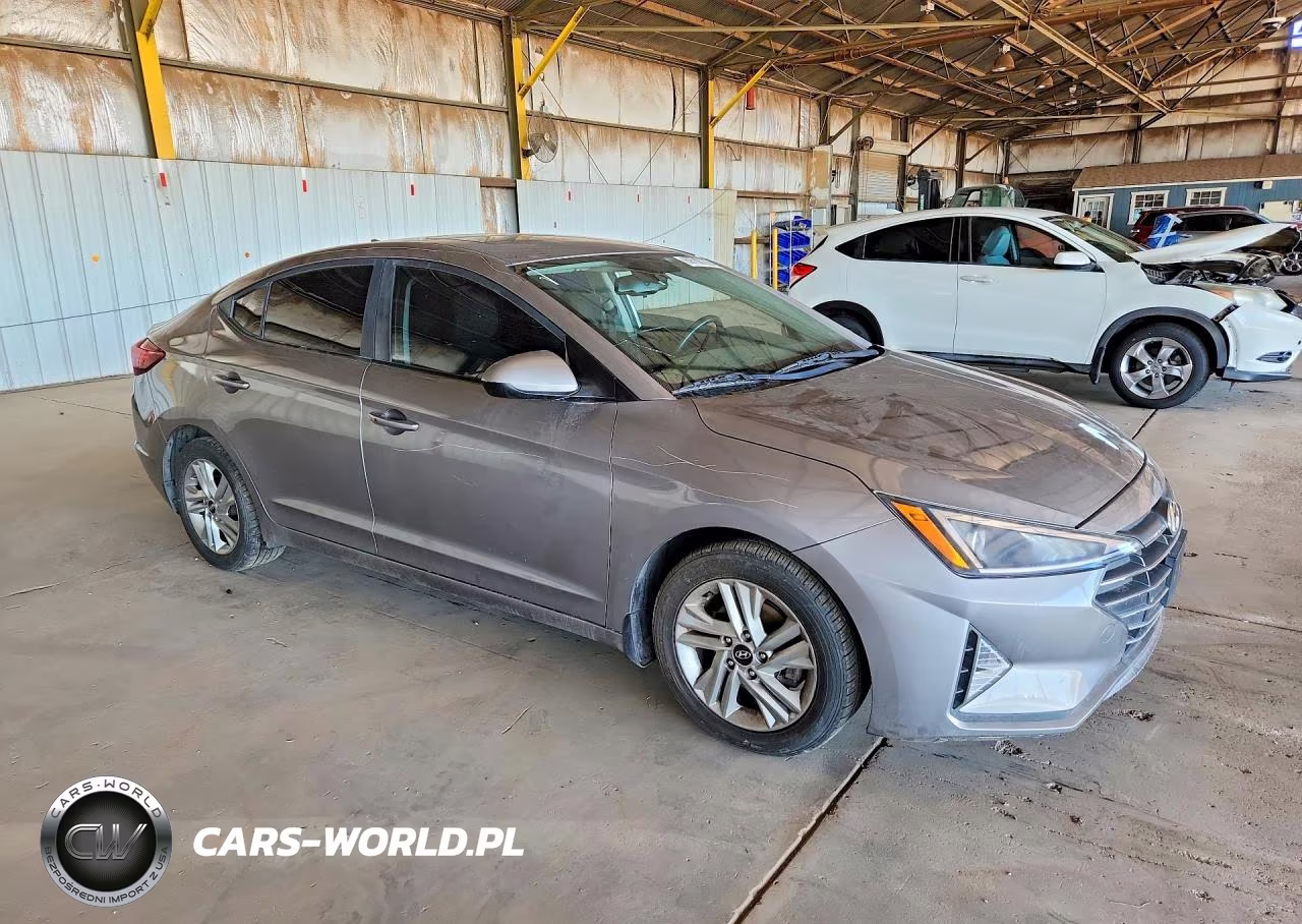 2020 Hyundai Elantra Value Edition VIN:KMHD84LF5LU084035 - 4