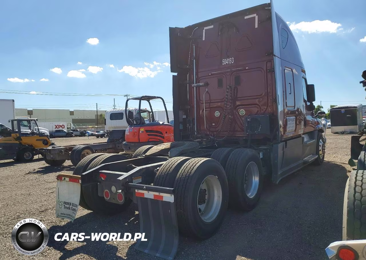 2015 Freightliner Cascadia 125 VIN:3AKJGLD5XFSGJ6058 - 3