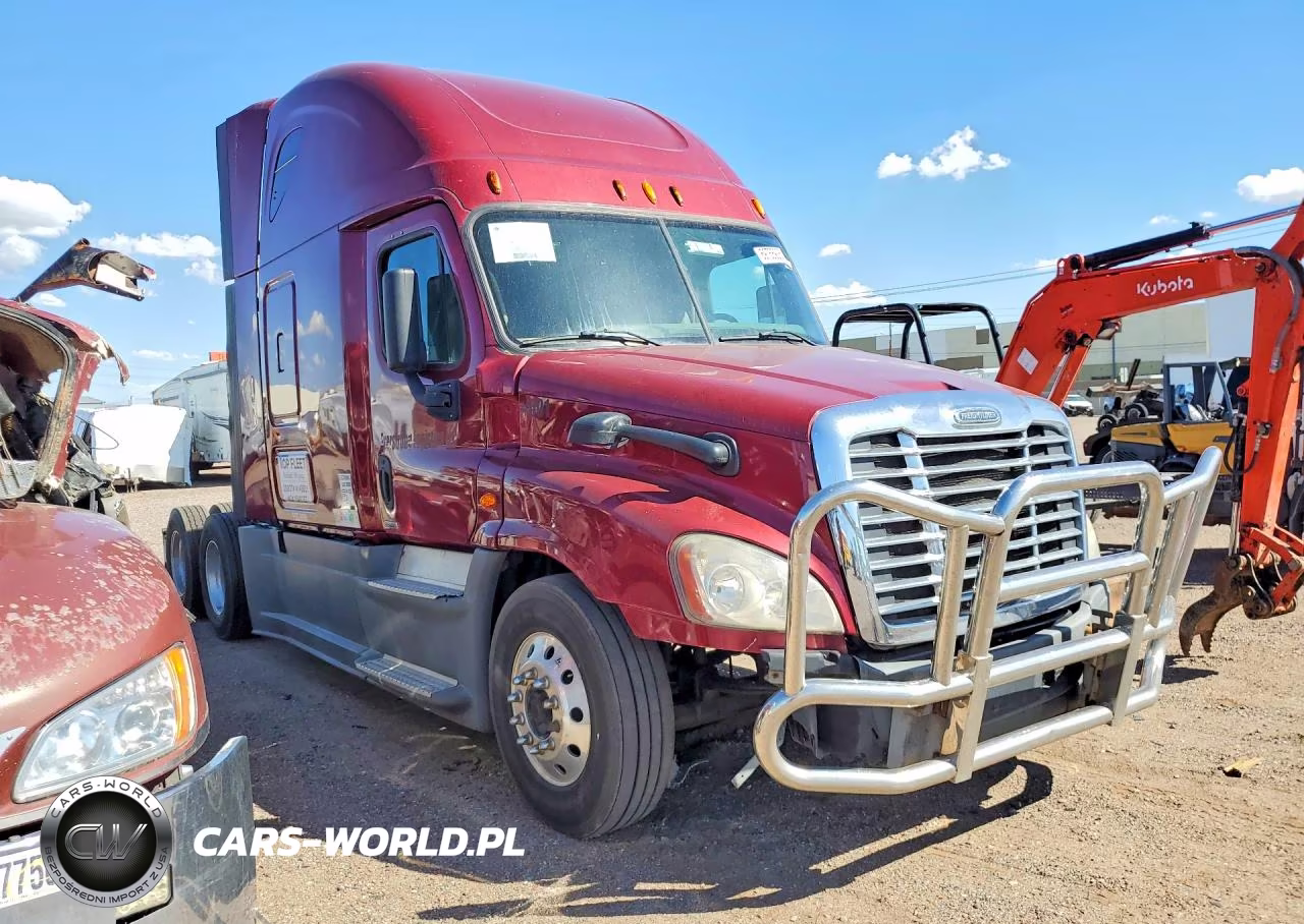 2015 Freightliner Cascadia 125 VIN:3AKJGLD5XFSGJ6058 - 4