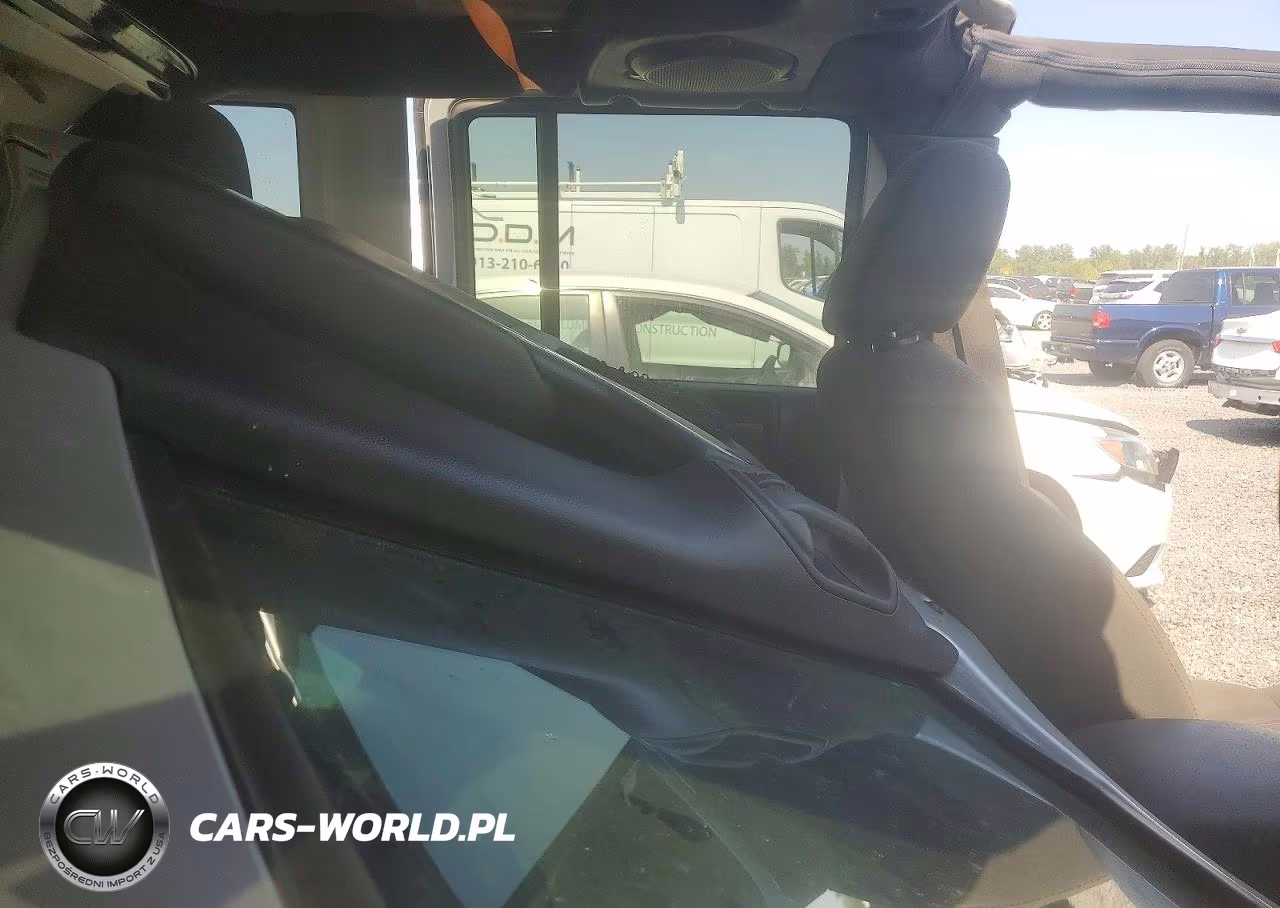 2012 Jeep Wrangler Unlimited Sahara VIN:1C4BJWEG0CL141264 - 10