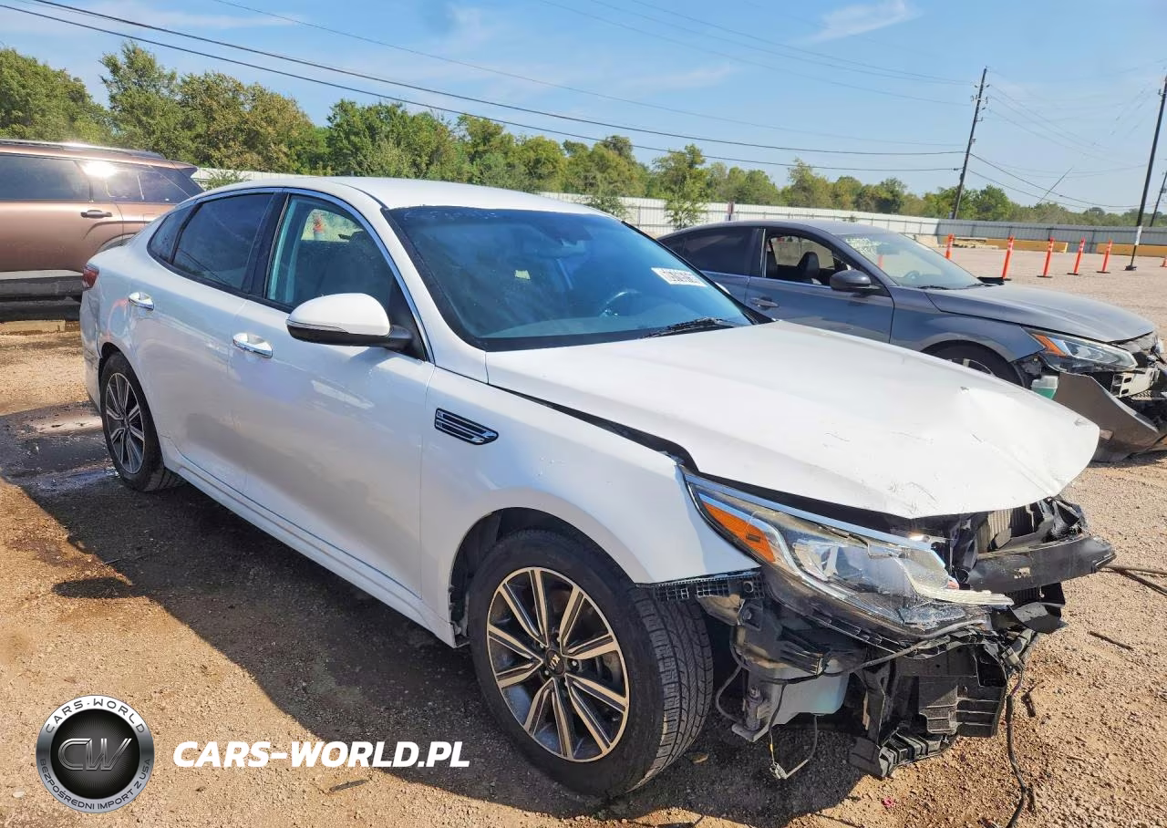 2019 Kia Optima Ex VIN:5XXGU4L19KG316481 - 4