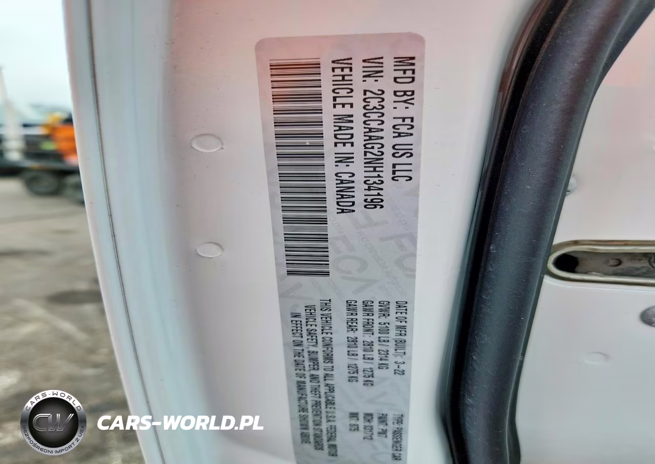 2022 Chrysler 300 Touring VIN:2C3CCAAG2NH134196 - 13