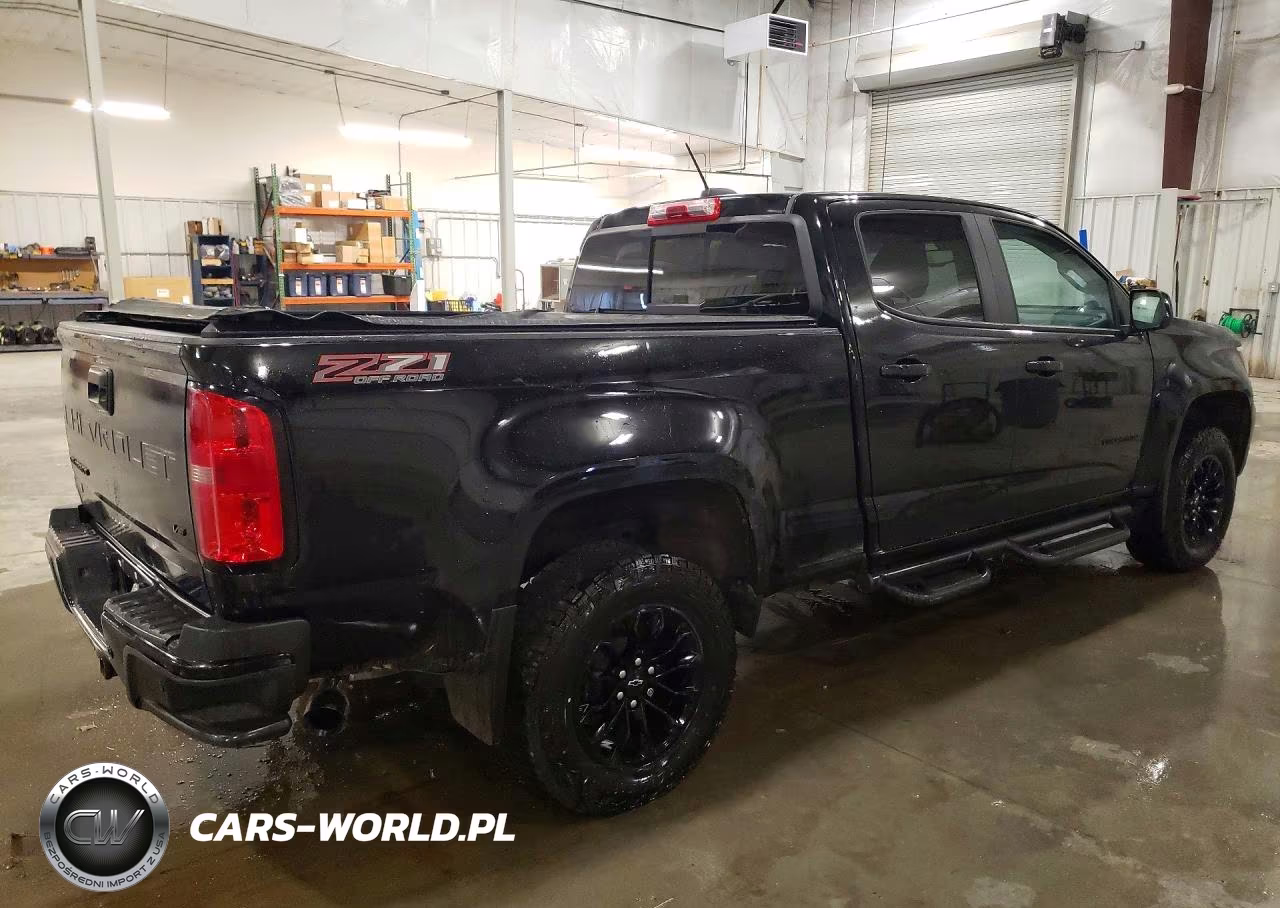 2022 Chevrolet Colorado Z71 VIN:1GCGTDEN3N1134021 - 3